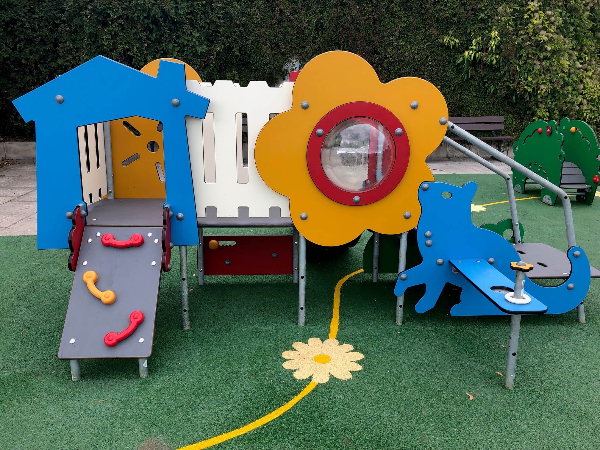 Kids play area